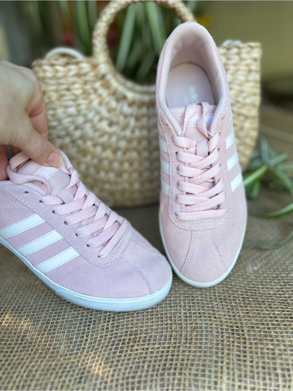 Adidas Court sneakers